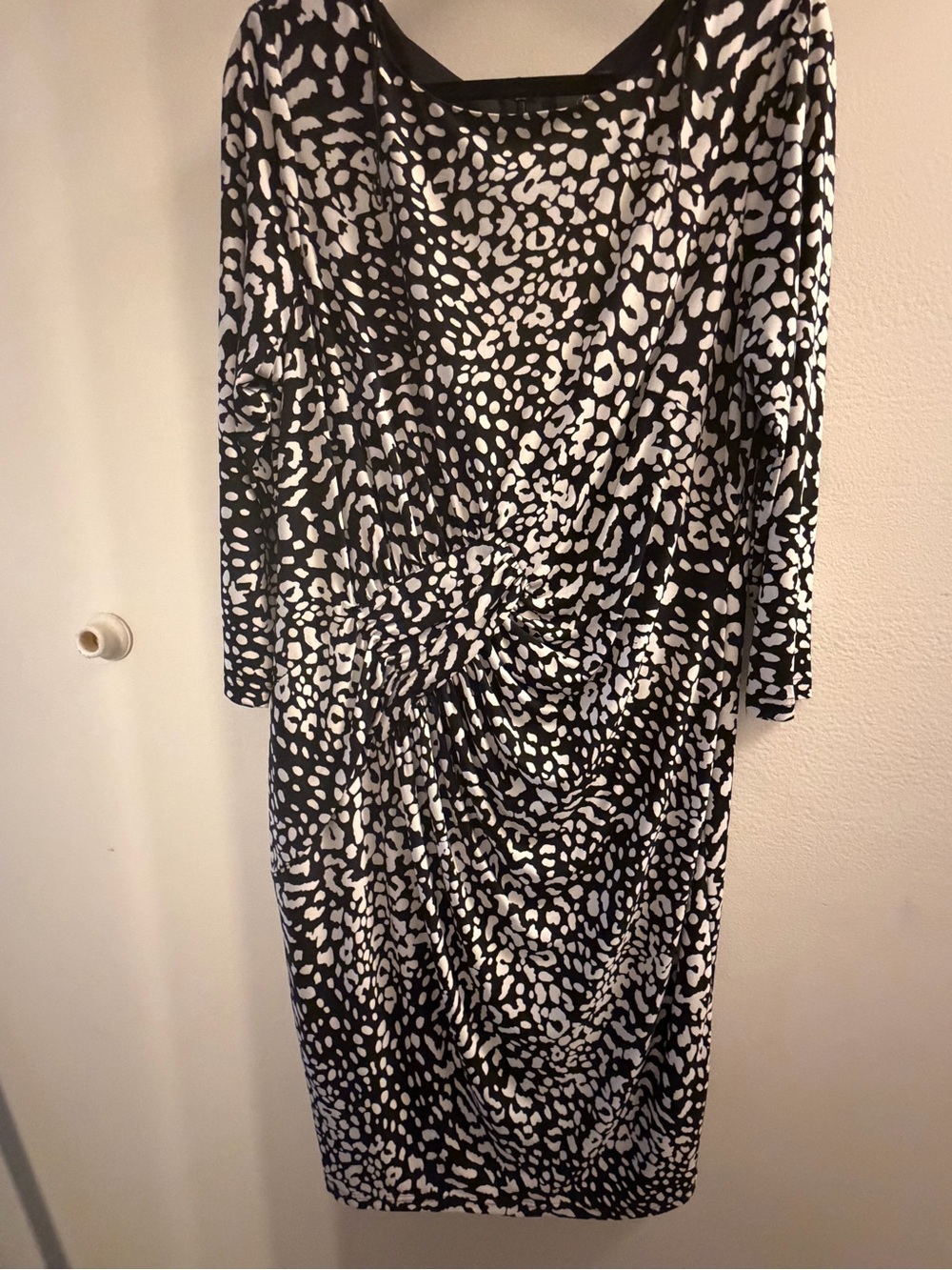 Adrianna Papell Black and White Long Sleeve Twist Front Dress